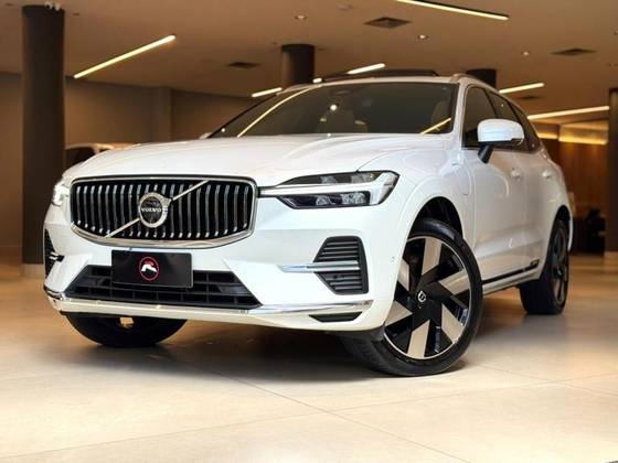 VOLVO XC60 2.0 T8 RECHARGE ULTIMATE AWD GEARTRONIC